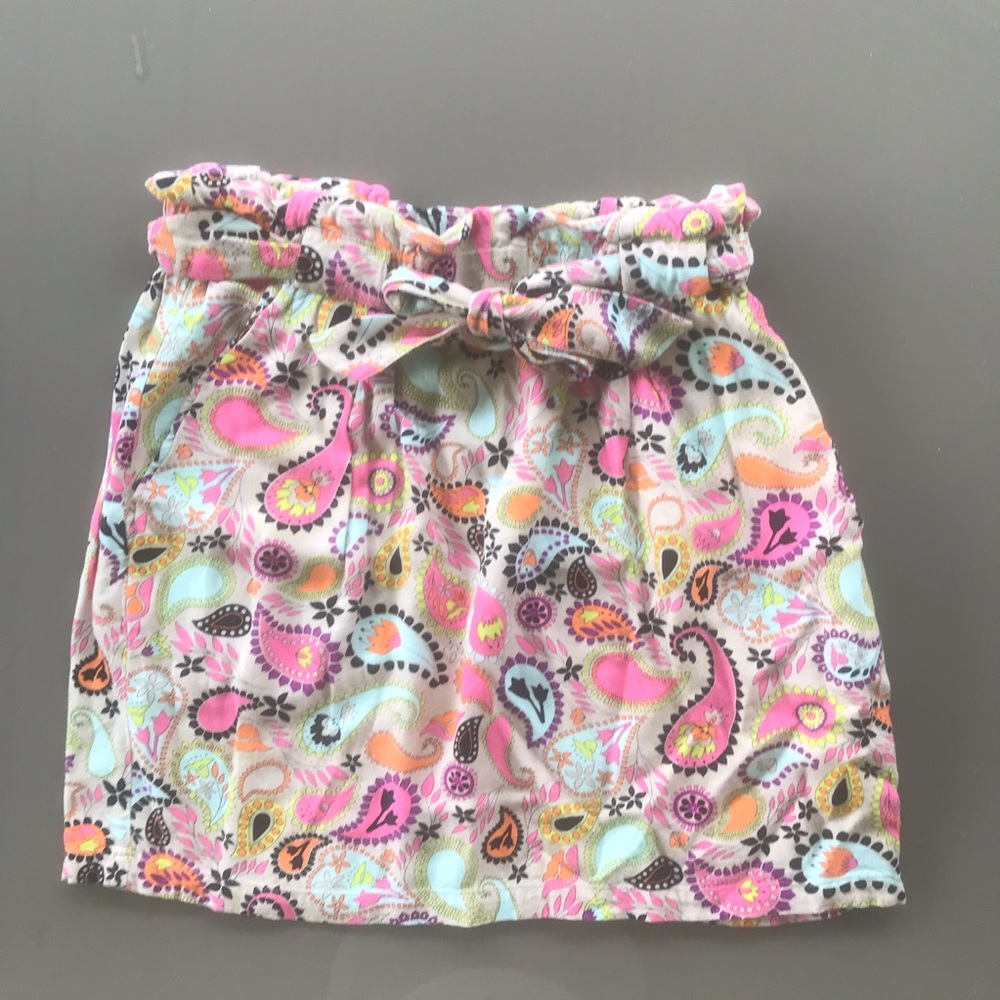 Divided mosaics skirt size 8